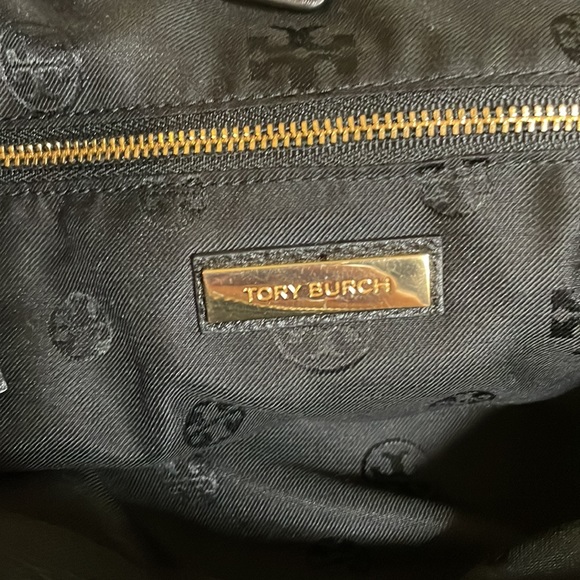 Tory Burch Harper Tote - Picture 11 of 16